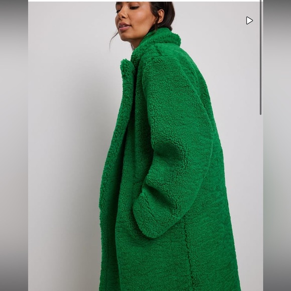 Brand new NA-KD green teddy coat - Picture 5 of 9